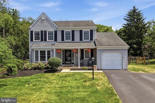 12 Hackney Way, HARLEYSVILLE, PA, 19438-2982 | Card Image