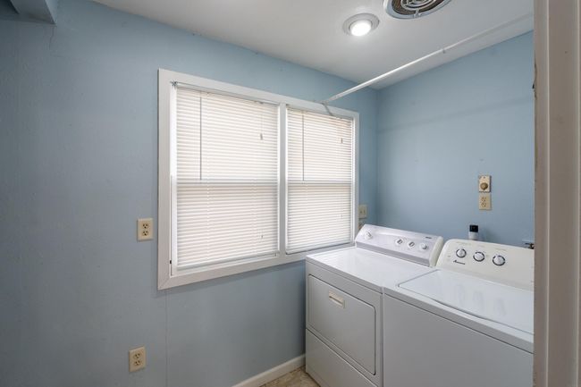 303 Jefferson St, House other with 4 bedrooms, 2 bathrooms and null parking in Hudson IA | Image 10