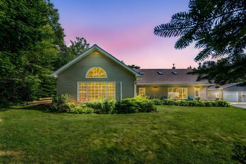 6 Spruce Lane, Boutiliers Point, NS, B3Z4G8 | Card Image