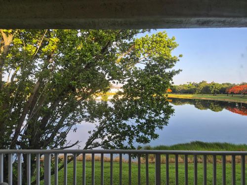 4202 Emerald Vis, Lake Worth, FL, 33461-5382 | Card Image