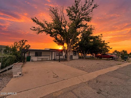 111 E Navajo St, Huachuca City, AZ, 85616-9756 | Card Image