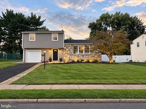 5913 Hudson Rd, BENSALEM, PA, 19020-1161 | Card Image