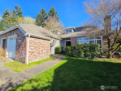 6333 138th Pl Se, Bellevue, WA, 98006-4807 | Card Image