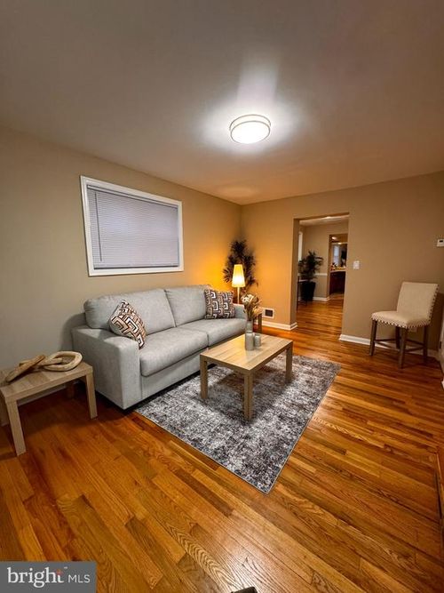 1711 Newton St Ne, WASHINGTON, DC, 20018-2319 | Card Image