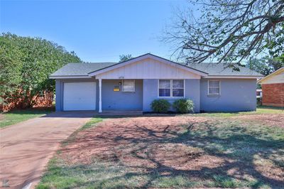 633 S San Jose Drive, House other with 3 bedrooms, 2 bathrooms and null parking in Abilene TX | Image 2