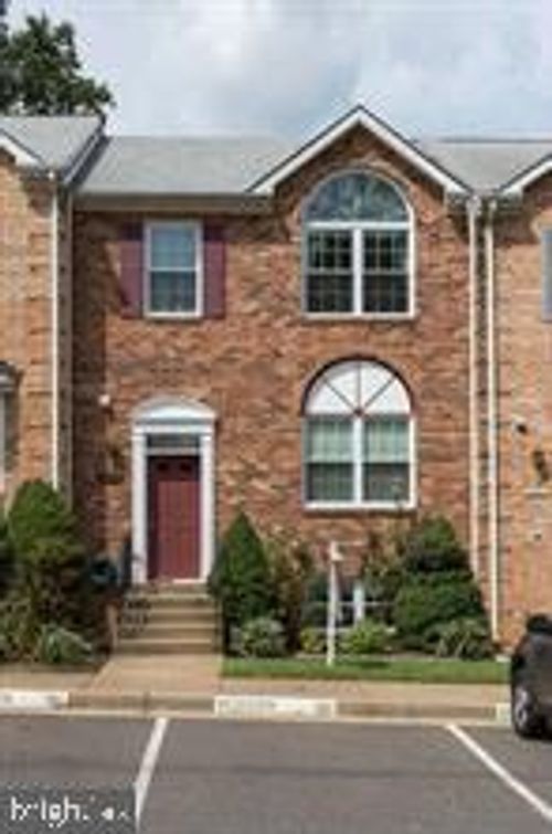 21043 Semblance Dr, STERLING, VA, 20164-6313 | Card Image