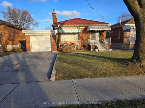 25 Heatherglen Rd, Etobicoke, ON, M9W4P9 | Card Image