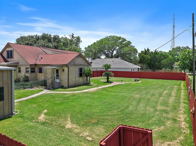 Another view of the backyard. | Image 33