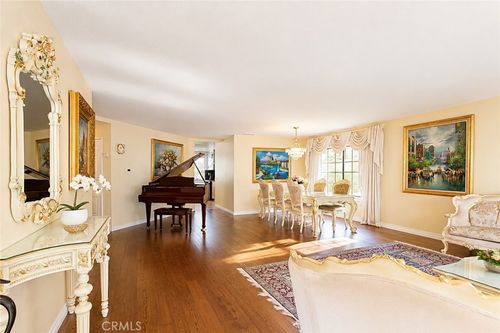 19 Tennessee, Irvine, CA, 92606-1752 | Card Image