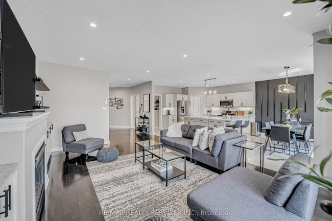 26 Wardlaw Ave, House other with 4 bedrooms, 4 bathrooms and 4 parking in Orangeville ON | Image 14