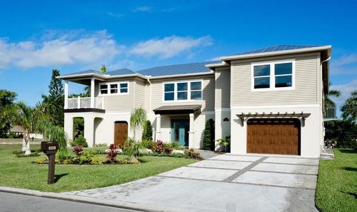 8202 17th Ave W, Bradenton, FL, 34209-4844 | Card Image