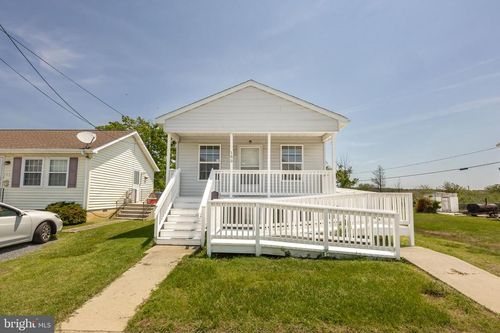 153 S 4th St, CRISFIELD, MD, 21817-1356 | Card Image