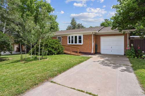940 Nile St, Golden, CO, 80401-3928 | Card Image
