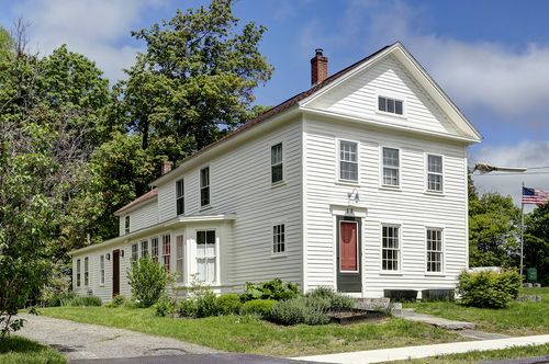 17 Maple Ave, Norfolk, CT, 06058-1103 | Card Image