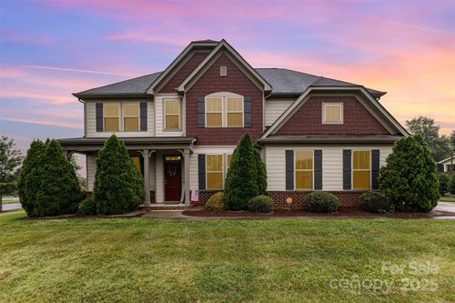 2003 Seefin Ct, Indian Trail, NC, 28079-6795 | Card Image
