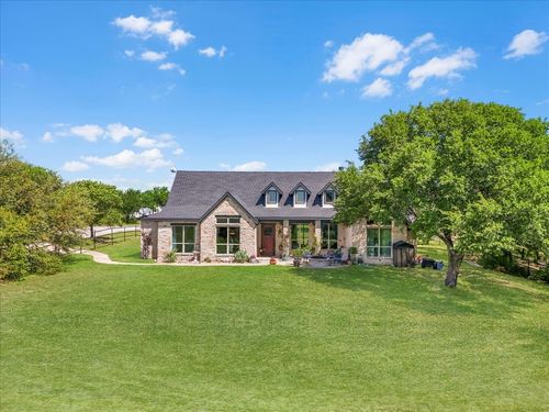 1145 Veal Station Rd, Weatherford, TX, 76085-3910 | Card Image