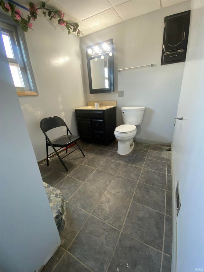 908 Mathis Ave, House other with 3 bedrooms, 2 bathrooms and null parking in Oolitic IN | Image 9