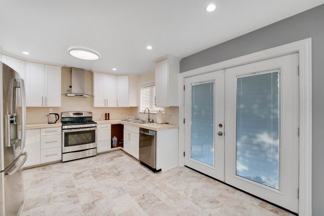 11026 S Worth Ave, House other with 4 bedrooms, 3 bathrooms and 6 parking in Worth IL | Image 7