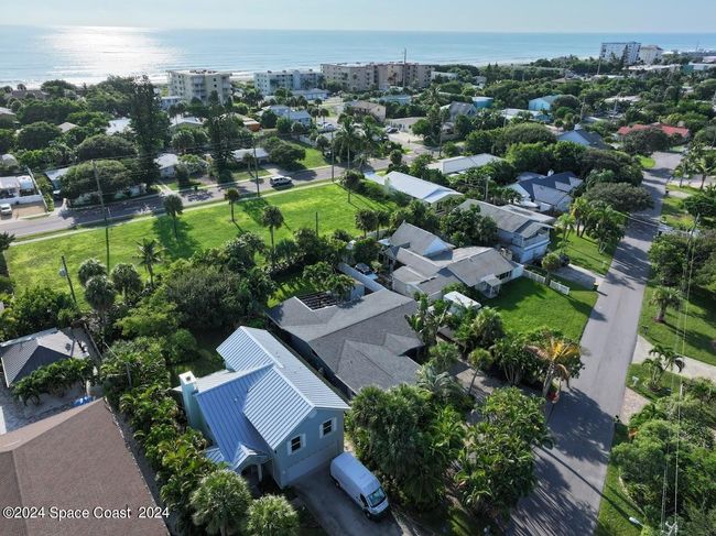 1445 Bay Shore Dr, House other with 3 bedrooms, 3 bathrooms and null parking in Cocoa Beach FL | Image 29