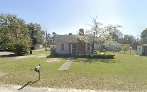 401 Ellis St, Hampton, SC, 29924-2919 | Card Image