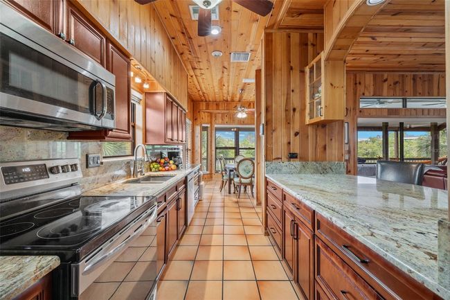51 Palm Dr, House other with 3 bedrooms, 2 bathrooms and null parking in PLACIDA FL | Image 10