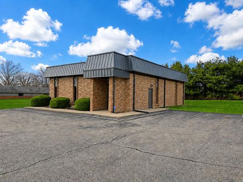 100 Greenbriar Dr, Campbellsville, KY, 42718-9613 | Card Image