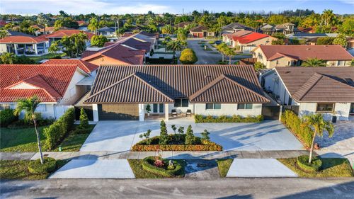 14005 Sw 17th Ter, Miami, FL, 33175-7057 | Card Image