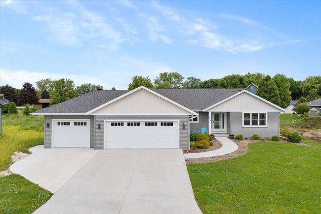 471 Winner's Circle, House other with 3 bedrooms, 2 bathrooms and null parking in Elkhart Lake WI | Image 36