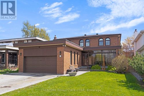 83 Jeanne Dr, Woodbridge, ON, L4L1X8 | Card Image