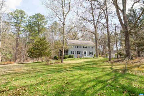 5695 Free Union Rd, Free Union, VA, 22940-1802 | Card Image