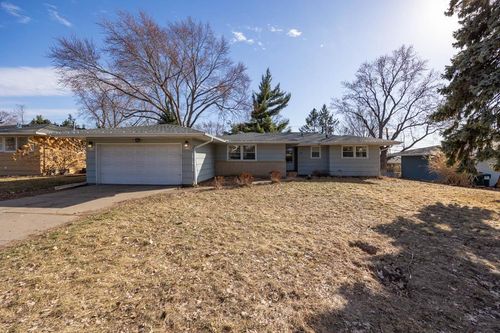 1040 Lincoln Ter, Columbia Heights, MN, 55421-1917 | Card Image