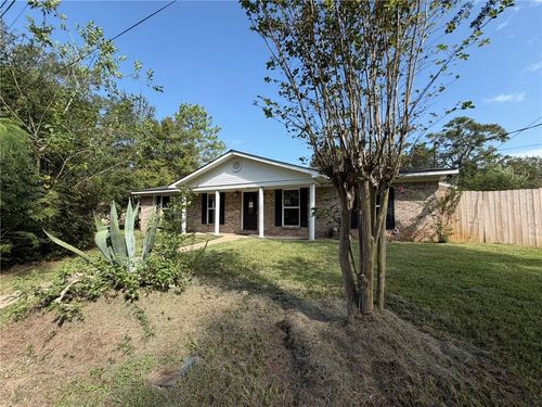 512 5th Ave, Chickasaw, AL, 36611-1607 | Card Image