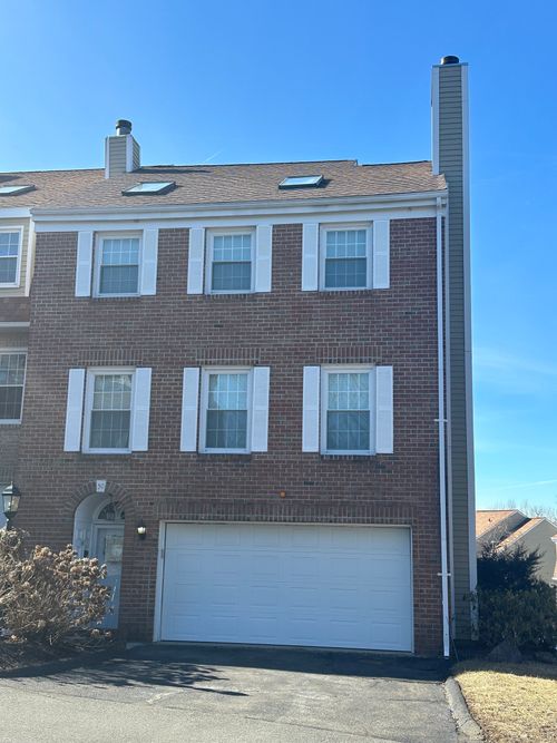 50-50 Kingswood Dr, Bethel, CT, 06801 | Card Image