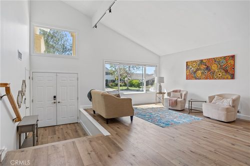 3861 Fenley Dr, Los Alamitos, CA, 90720 | Card Image