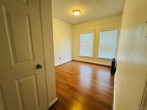 2113 25th Rd Road, New York, NY, 11102 | Card Image