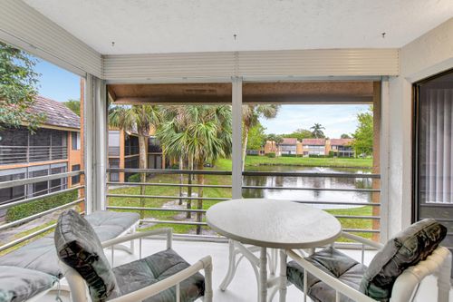 202-11255 Green Lake Dr, Boynton Beach, FL, 33437-1458 | Card Image