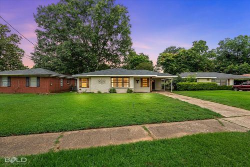 4726 Akard Ave, Shreveport, LA, 71105-3236 | Card Image