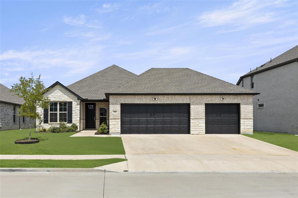 Cyprus Grove Dr, Lavon, TX 75166