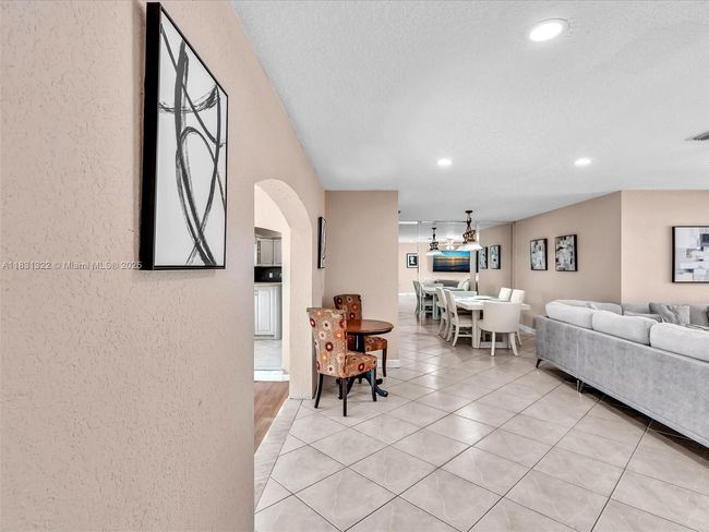 8970 Johnson St, House other with 3 bedrooms, 2 bathrooms and null parking in Pembroke Pines FL | Image 12