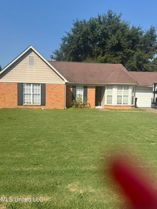 5381 Peppermill Dr, Southaven, MS, 38671-8445 | Card Image