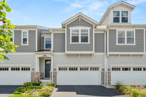 638 Riverbank Dr, Geneva, IL, 60134-3331 | Card Image