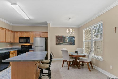 5257 Arlington Ct, Baton Rouge, LA, 70820-4627 | Card Image