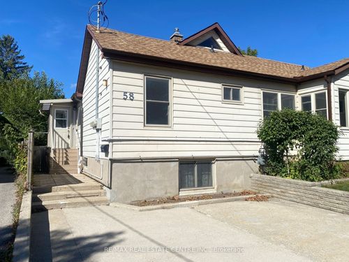 58 5th Ave, Kitchener, ON, N2C1P4 | Card Image