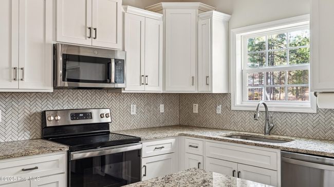 123 Winsford Cir, House other with 4 bedrooms, 3 bathrooms and 2 parking in West End NC | Image 10