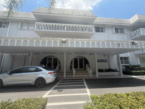236-100 Edgewater Dr, Coral Gables, FL, 33133-6939 | Card Image