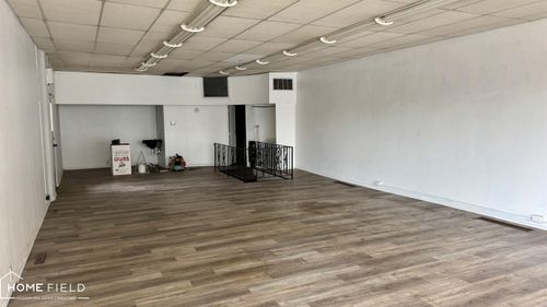 822 W Main St, Owosso, MI, 48867-2515 | Card Image