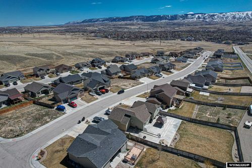 1001 River Heights Drive, Mills, WY, 82604 | Card Image