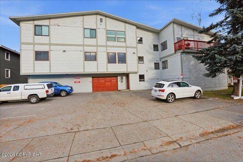 11-329 E 14th Ave, Anchorage, AK, 99501-5291 | Card Image