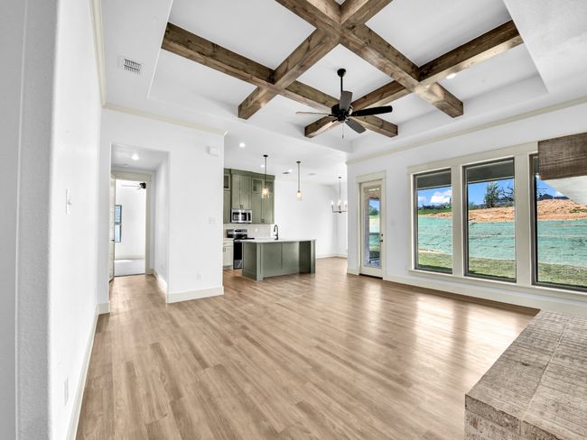 10016 Valley Oak Ct, House other with 5 bedrooms, 2 bathrooms and null parking in Springtown TX | Image 6