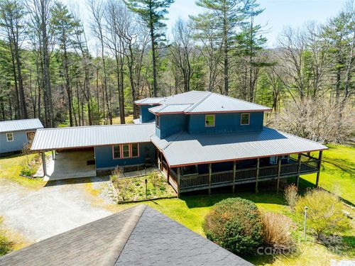 140 Hanging Dog Ln, Lake Toxaway, NC, 28747-5500 | Card Image